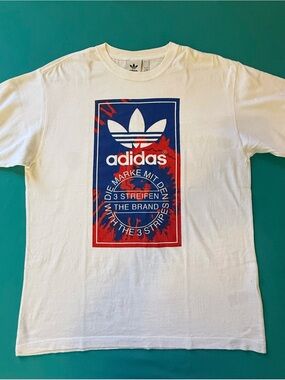 adidas Men’s White Short Sleeve Tee with Blue & Red Graphic